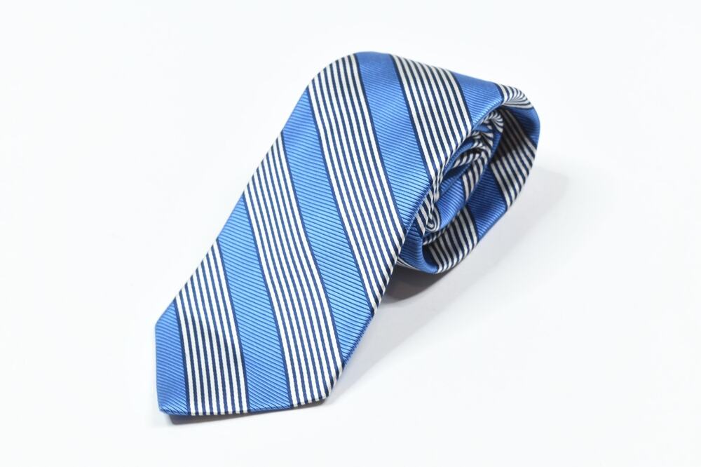 Brooks Brothers 346 Neck Tie Mens Blue White Stripe 100% Silk Classic